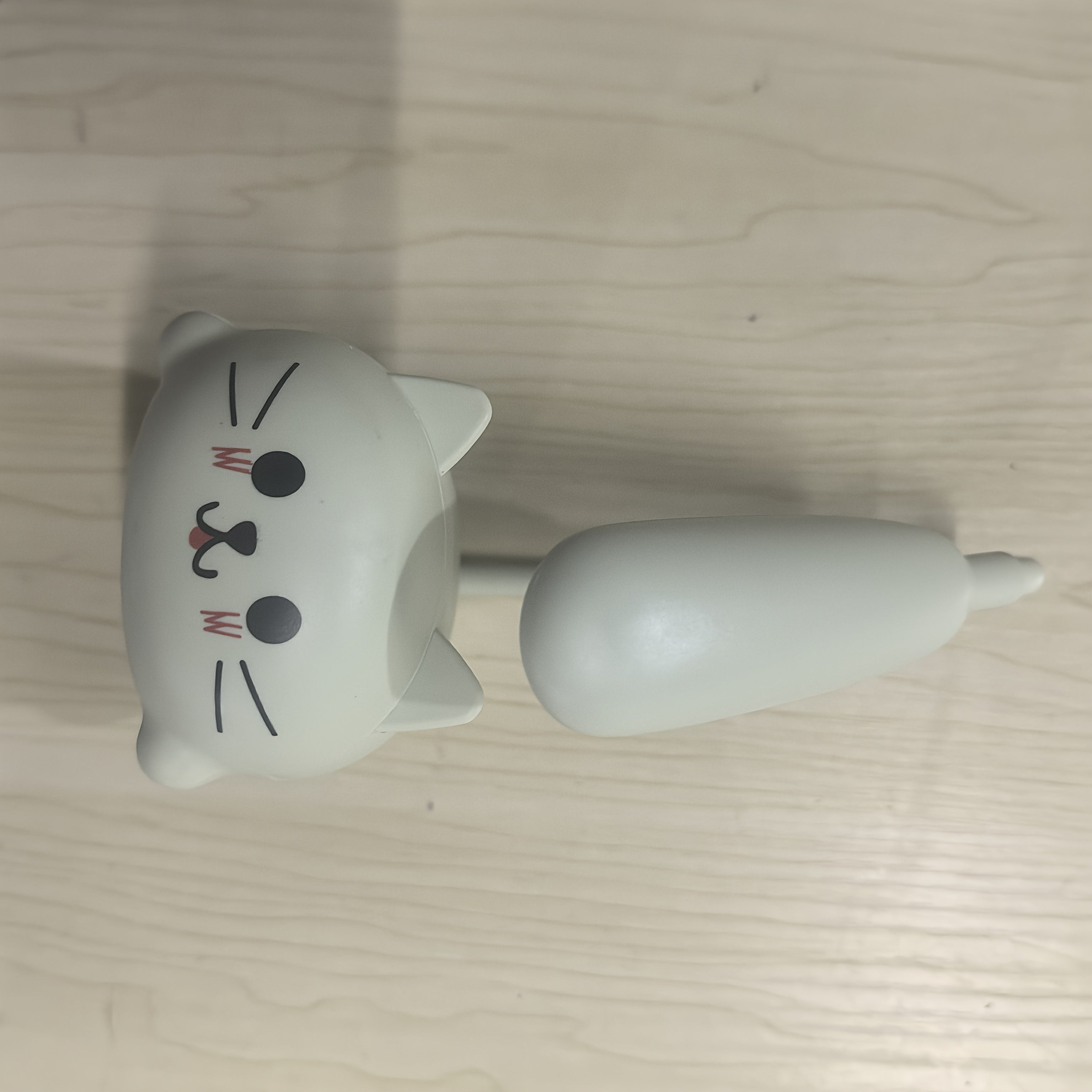 1pc Adjustable Table Lamp, Cartoon Cute Cat Night Light, USB Rechargeable LED Table Light, Protection Warm White Desk Lamp